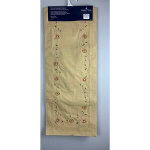 New Nautica 70” Table Runner Tan Cotton Embroidered Red Floral Versatile Country